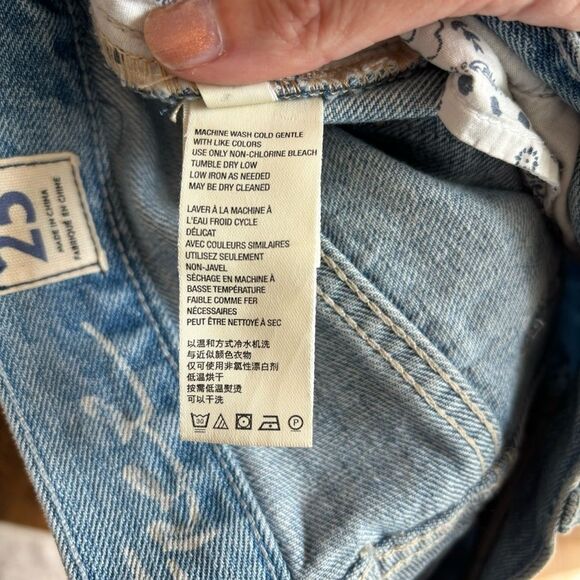 Free People We the Free women light wash distressed button fly skinny jeans 25! - Picture 15 of 16